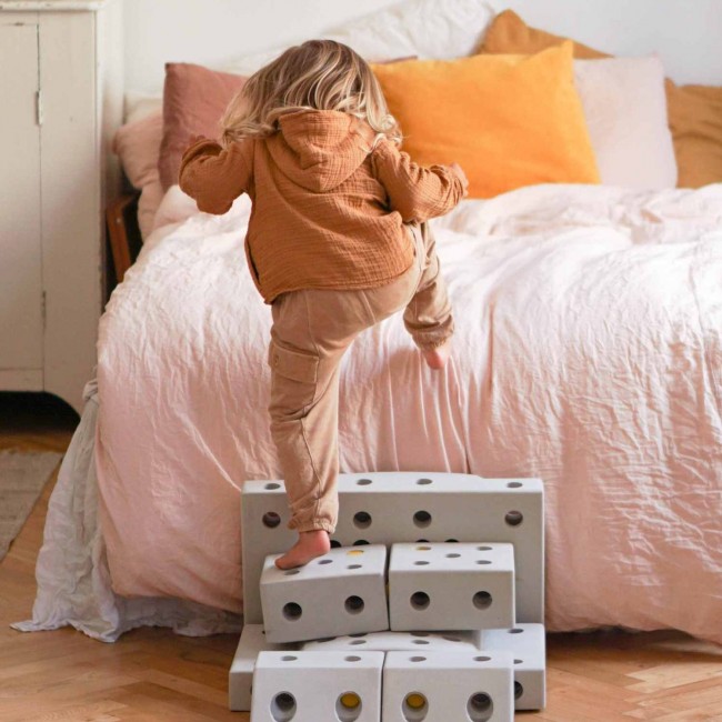 Kreatywne klocki rozwijające motorykę dużą Curiosity kit 4in1 MODU - czerwony