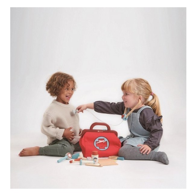 Zestaw lekarski z kuferkiem Tender Leaf Toys