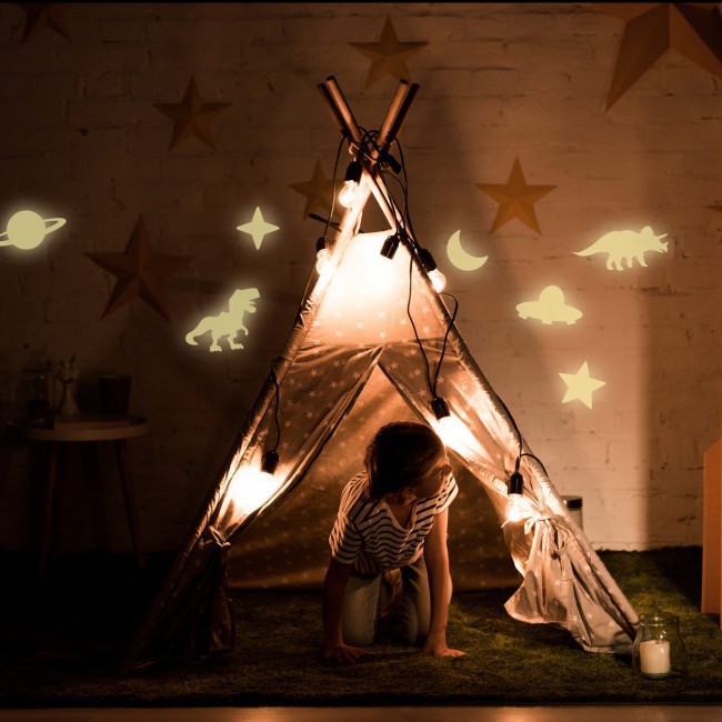 Magiczny plastik, świecący w ciemności Apli Kids - 3 arkusze