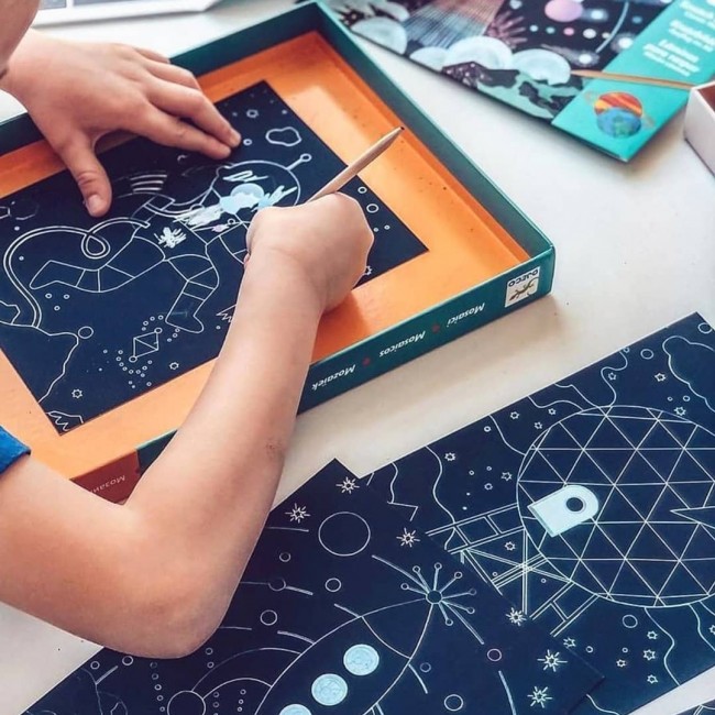 Wydrapywanka Djeco - Kosmos