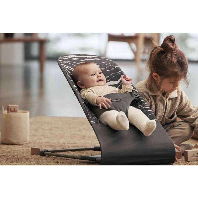 Leżaczek BABYBJORN BLISS COTTON - Antracyt/Landscape Print