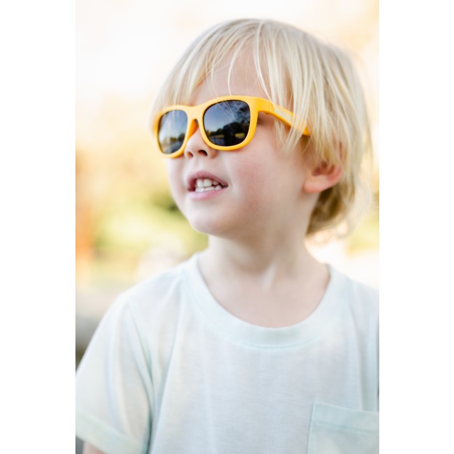 Okularki przeciwsłoneczne Navigator Babiators od 3 do 5 lat - Mango Tango