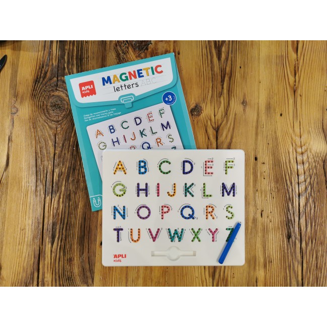Magnetyczna tablica Apli Kids - Litery ABC