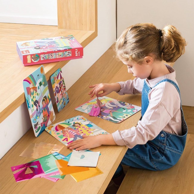 Zestaw artystyczny kalkomanii z folią Apli Kids - Moda