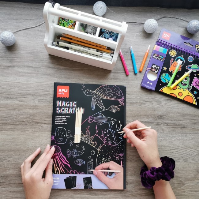 Zestaw wydrapywanek Apli Kids - Magic Scratch A4
