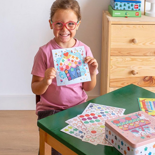 Zestaw kreatywny z naklejkami Apli Kids - Przyjęcie