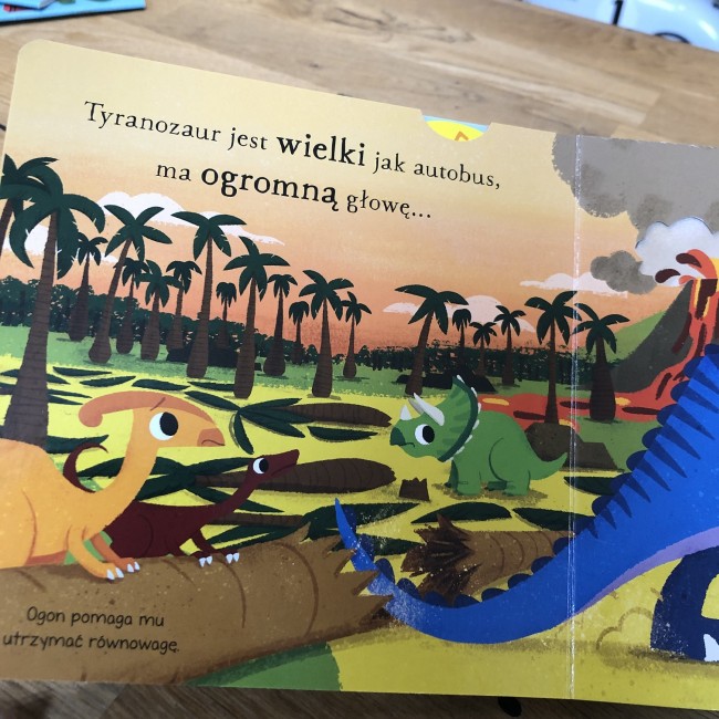 Książka "Akademia mądrego dziecka. Tyranozaur" Wydawnictwo Harperkids