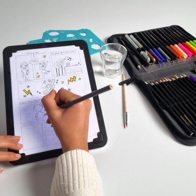 Tablet 3 w 1 z podświetleniem Buki