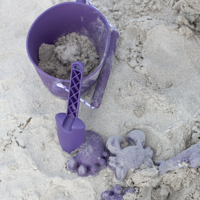 Składane wiaderko do wody i piasku Scrunch Bucket - Purpurowy