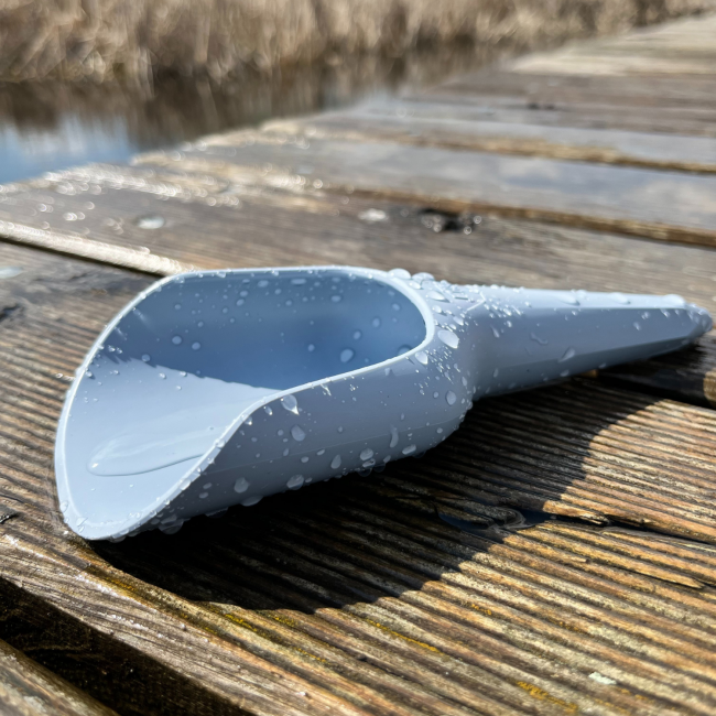 Zestaw zabawek do piasku w wiaderku Zsilt - 3 lata +