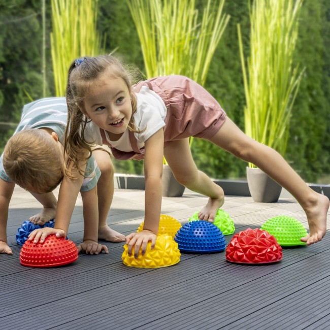 Półkula sensoryczna do masażu 2 szt Tullo - czerwona/niebieska