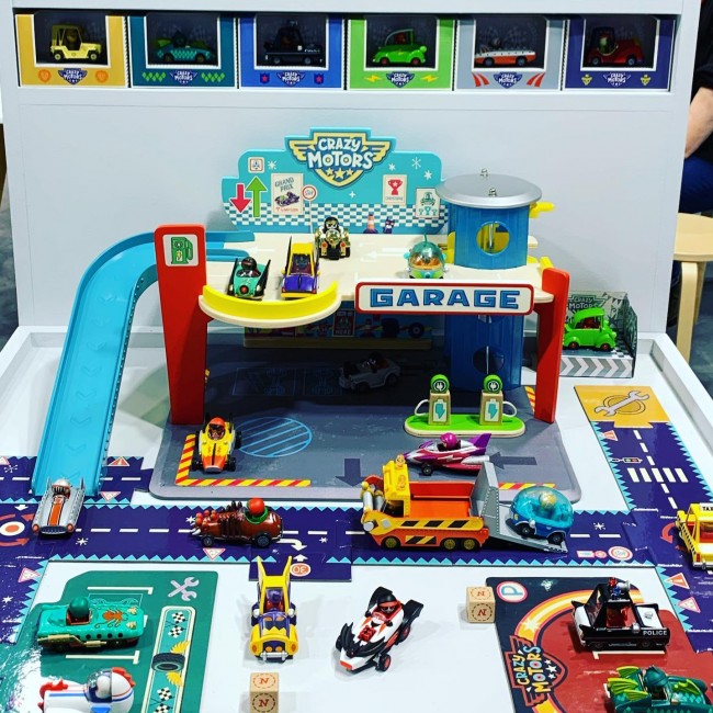 Samochód Djeco Crazy Motors - Miss Burgundy