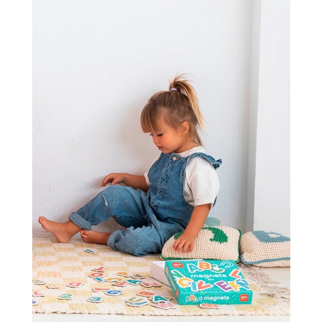Magnesy drewniane Apli Kids - Litery