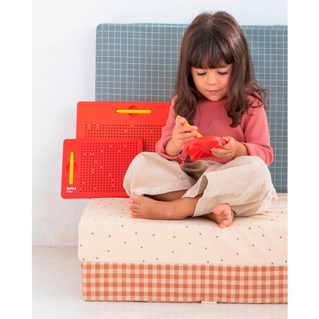 Duża magnetyczna tablica Apli Kids