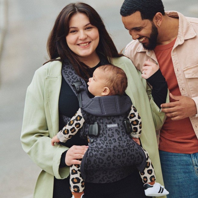 Nosidełko BABYBJORN ONE AIR 3D Mesh - Antracyt/Leopard