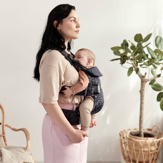 Nosidełko BABYBJORN ONE AIR 3D Mesh - Antracyt/Leopard