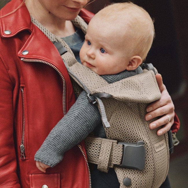 Nosidełko BABYBJORN ONE AIR 3D Mesh - Szary Beż