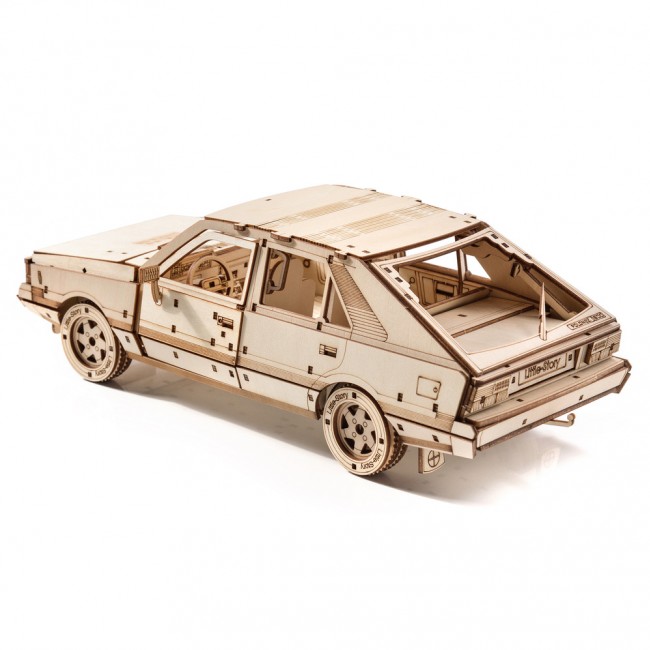 Drewniane Puzzle Model 3D Little Story - FSO Polonez 1500