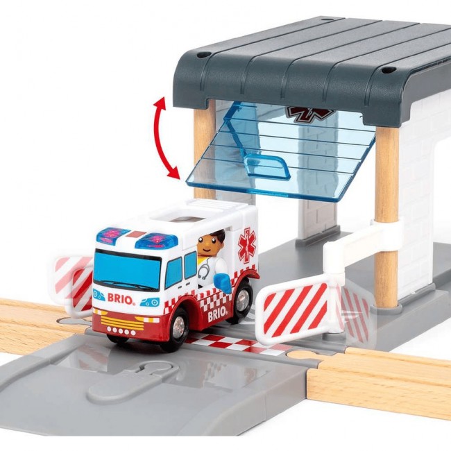 Zestaw Kolejki Deluxe BRIO World - Straż Pożarna i Policja