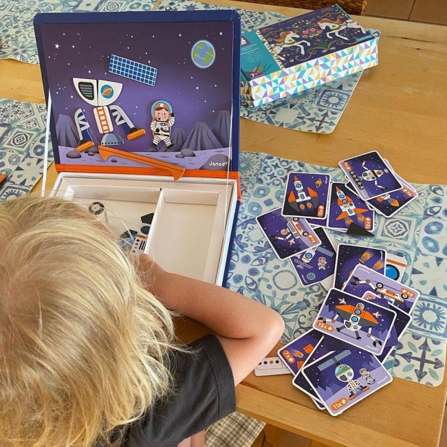 Magnetyczna układanka Magnetibook Janod - Kosmos