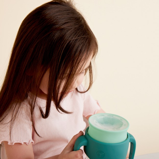 Kubek 360 do nauki picia dla dzieci - kubek treningowy niekapek B.box - Emerald Forest