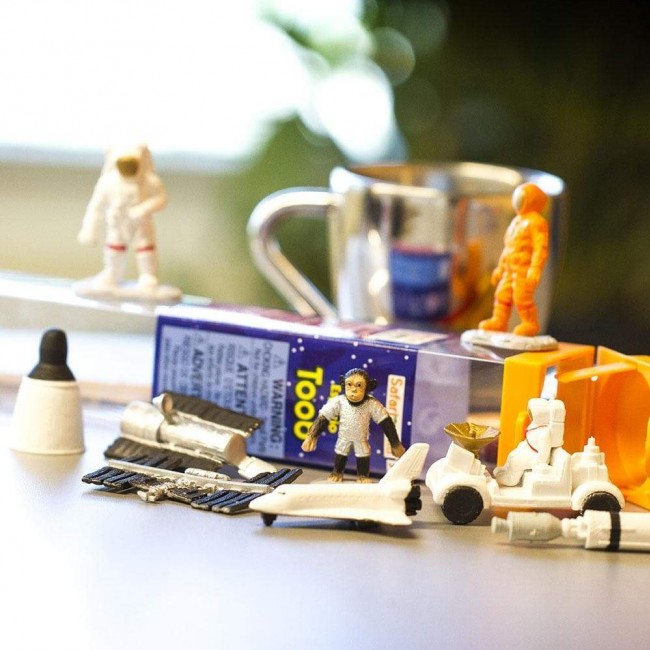Zestaw Figurek w Tubie TOOB Safari Ltd. - W kosmosie