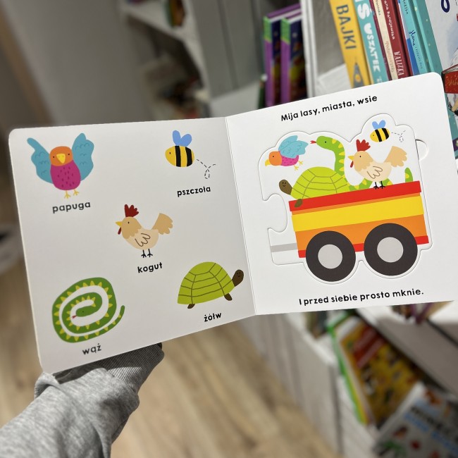 Książka "Pierwsze puzzle. Zwierzęta w podróży" wydawnictwo Harperkids