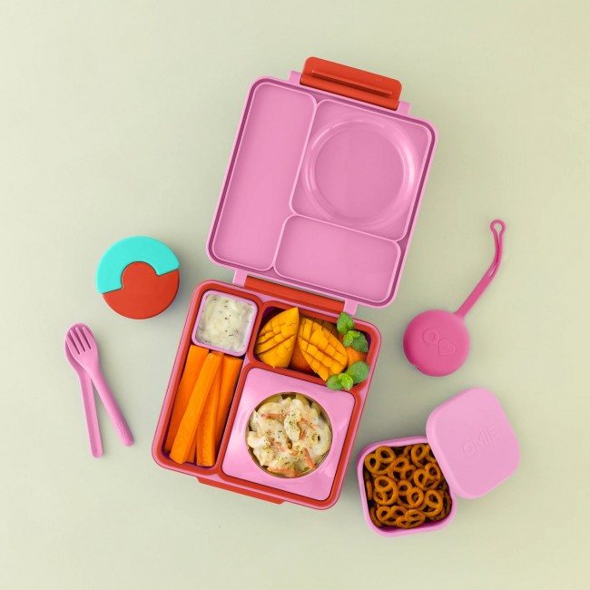 Pojemnik na przekąski do lunchboxa OmieSnack OMIE - Pink