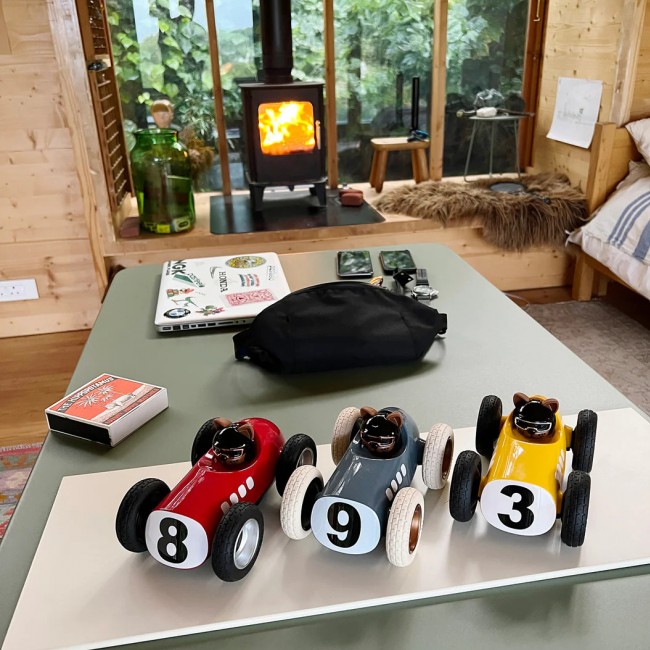 Samochód Egg Roadster Playforever - Hardy
