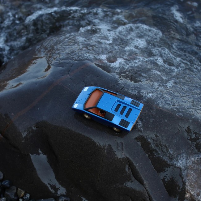 Samochód wyścigowy UFO Playforever - Leonessa