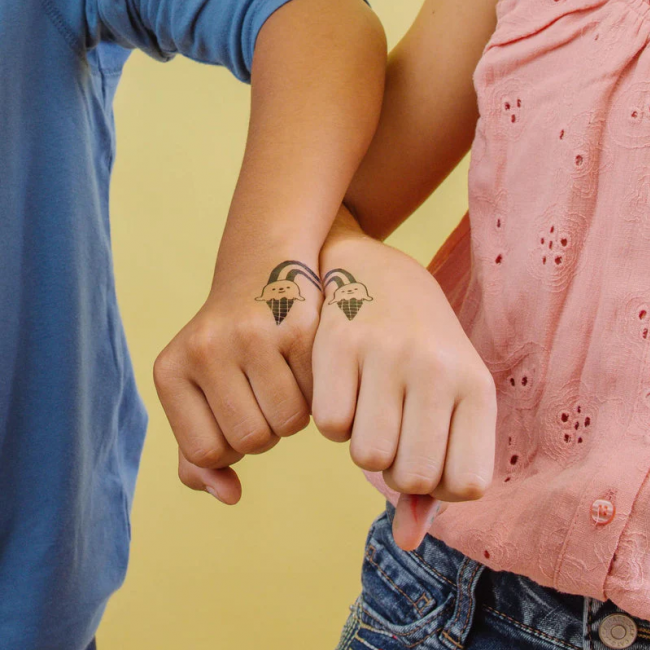 Zmywalne tatuaże mini Ooly - Koty