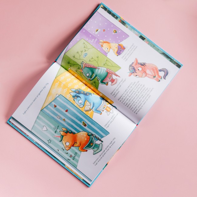 Książka "101 jednorożców i wszystko, co musisz o nich wiedzieć" Wydawnictwo Emotikon