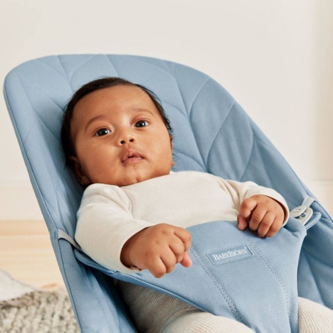 Leżaczek BABYBJORN BLISS WOVEN Petal Quilt - Niebieski