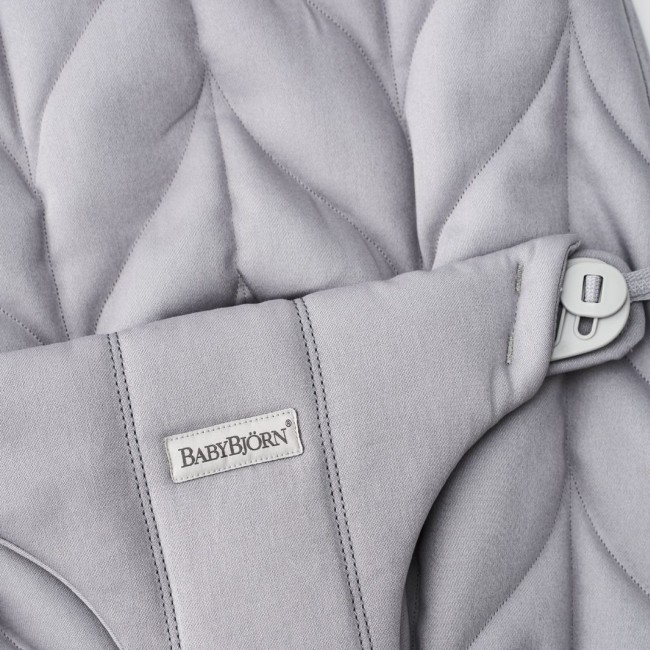 Poszycie do leżaczka BABYBJORN BLISS Woven Petal Quilt - Jasny Szary