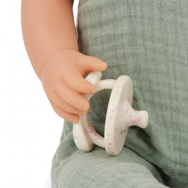 Lalka niemowlę ze smoczkiem LullaBaby - W muślinowym ubranku i opasce