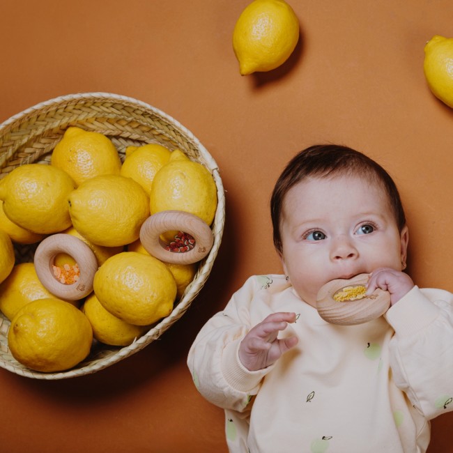 Grzechotka sensoryczna Petit Boum - Pomarańcza