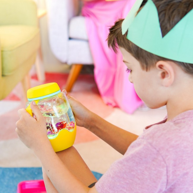 Słoik sensoryczny do napełnienia wodą Glo Pals - żółty