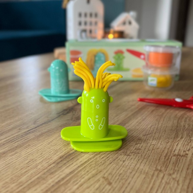 Zestaw z masą plastyczną Djeco - Salon fryzjerski