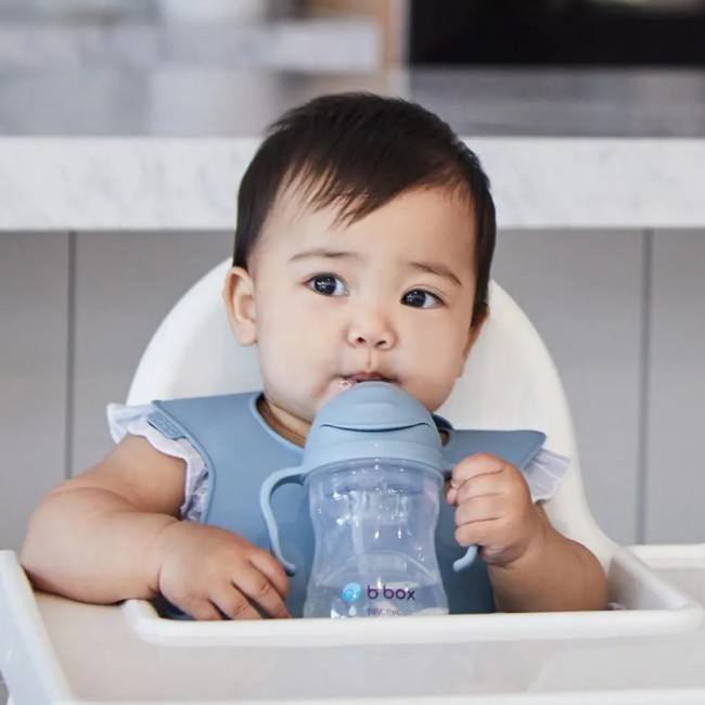 Innowacyjny bidon ze słomką B.box - Błękitny