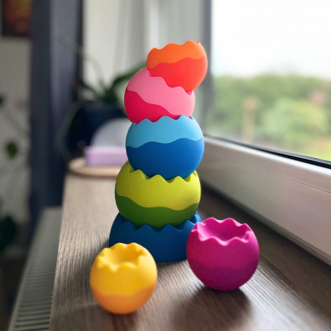 Niezwykła piramida Fat Brain Toys - Tobbles Neo