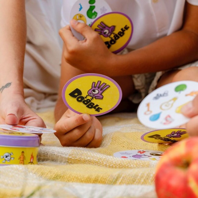 Gra rodzinna Rebel - Dobble