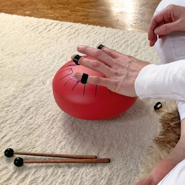 Bębenek językowy Tambu - Red Mat