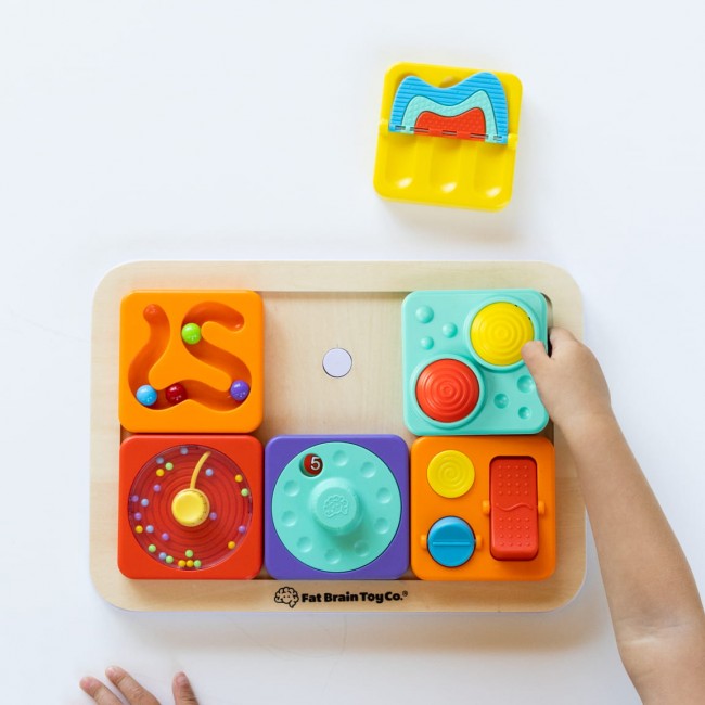 Zestaw 4 Sensorycznych Kwadratów z Kołem Zębatym PlayTab