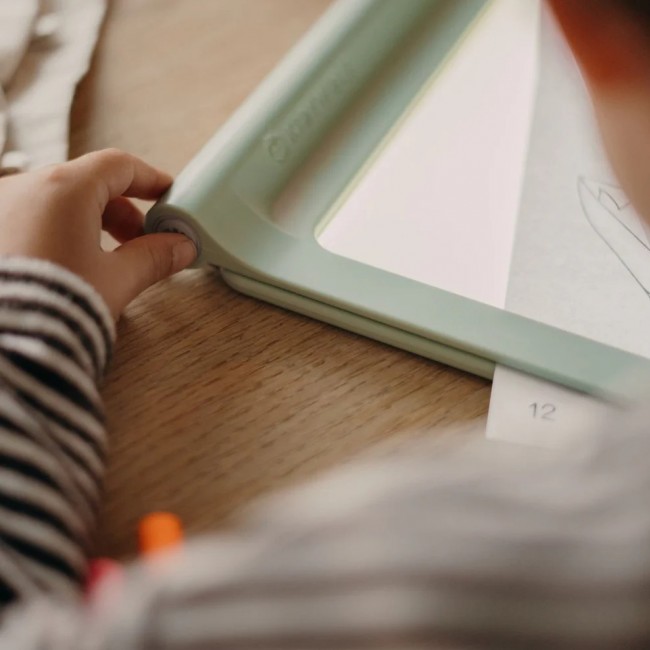 Podświetlany tablet do nauki pisania i rysowania Kidydraw Pro Kidywolf