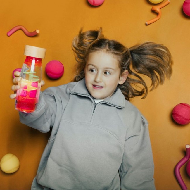 Butelka sensoryczna dwufazowa MOVE SPIRALA Petit Boum - Różowa