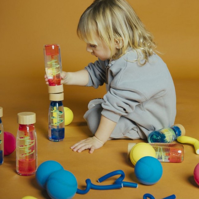 Butelka sensoryczna dwufazowa MOVE SPIRALA Petit Boum - Różowa