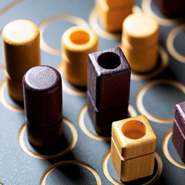 Gra strategiczna IUVI Games - Gigamic Quarto