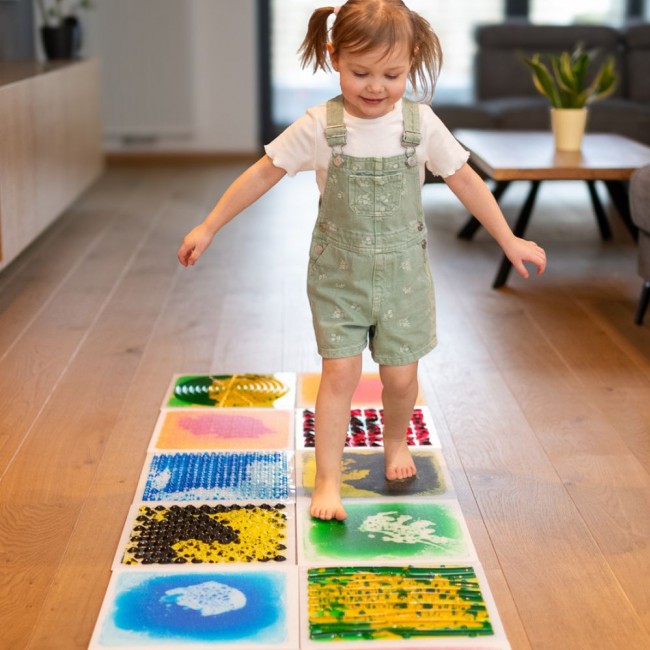 Ścieżka sensoryczna Tullo - sensoryczne płytki z cieczą 30 cm 6 szt.