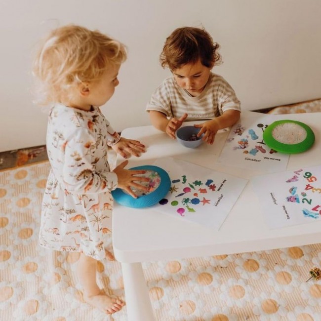 Sensoryczny dysk z figurkami A-Ku-Ku! Peekaboo Jellystone - Plaża