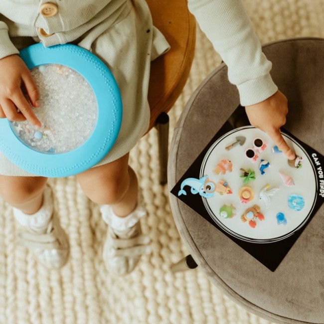 Sensoryczny dysk z figurkami A-Ku-Ku! Peekaboo Jellystone - Plaża